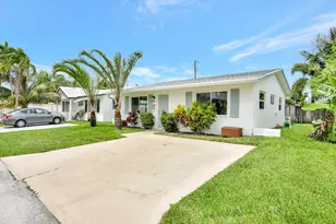 4902 NW 27th Way, Tamarac, FL 33309 - Photo 3