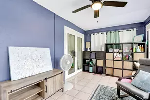 4902 NW 27th Way, Tamarac, FL 33309 - Photo 17