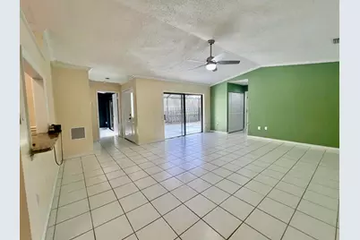1431 Captains Walk #17, Fort Pierce, FL 34950 - Photo 5