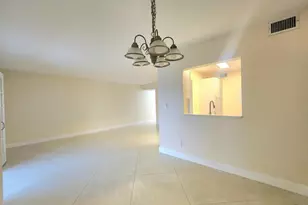 3178 Via Poinciana 402, Lake Worth, FL 33467 - Photo 5