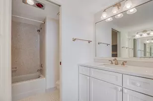 5480 N Ocean Dr, Singer Island, FL 33404 - Photo 25