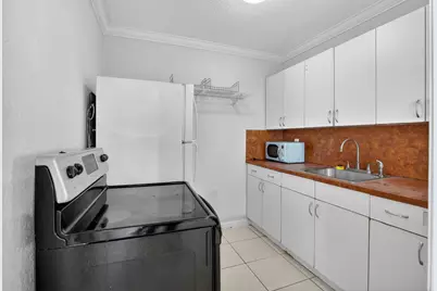 711 NE 14 Street #Studio, Fort Lauderdale, FL 33304 - Photo 9