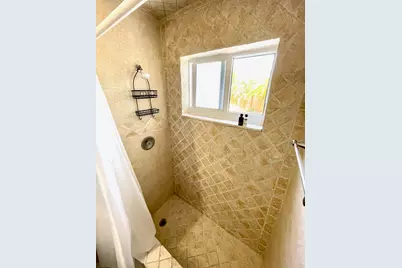 711 NE 14 Street #Studio, Fort Lauderdale, FL 33304 - Photo 11