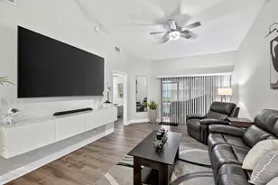 3981 Island Club Cir W, Lantana, FL 33462 - Photo 21