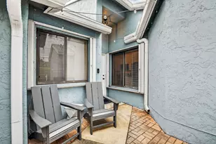 3981 Island Club Cir W, Lantana, FL 33462 - Photo 3