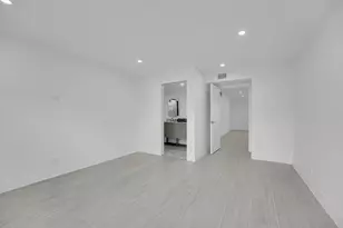 3373 Lucerne Park Dr, Greenacres, FL 33467 - Photo 13