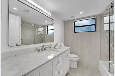 3373 Lucerne Park Drive, Greenacres, FL 33467 - Photo 19