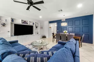 103 Half Moon Cir, Hypoluxo, FL 33462 - Photo 1