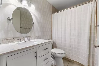 103 Half Moon Circle #E2, Hypoluxo, FL 33462 - Photo 13