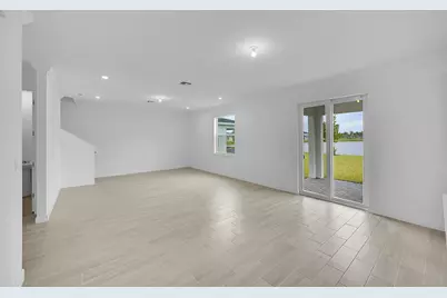 3028 Spanish Cedar Place, Fort Pierce, FL 34946 - Photo 9