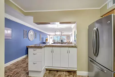 1206 S Lake Drive #504, Lantana, FL 33462 - Photo 13