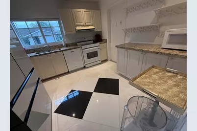 6105 Via Laguna Lane, Boca Raton, FL 33433 - Photo 29