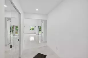 6105 Via Laguna Ln, Boca Raton, FL 33433 - Photo 7