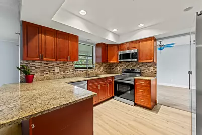 106 NW Broadview Street, Port Saint Lucie, FL 34983 - Photo 17