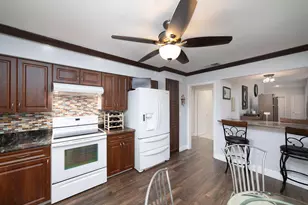 2784 SW Willowood Cir, Palm City, FL 34990 - Photo 15