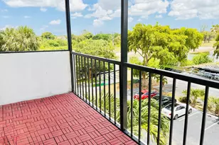 4164 Inverrary Dr, Lauderhill, FL 33319 - Photo 15