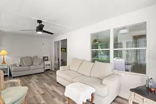 125 La Vaughn Cir, Jensen Beach, FL 34957 - Photo 23