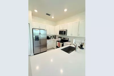 10031 W Villa Circle, Vero Beach, FL 32966 - Photo 5