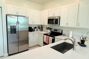 10031 W Villa Cir, Vero Beach, FL 32966 - Photo 5