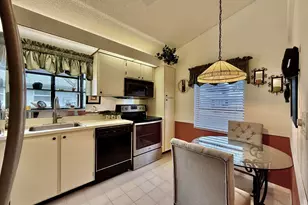 8620 Jasmine Way, Boca Raton, FL 33496 - Photo 3