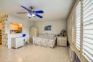 81 Farnham D, Deerfield Beach, FL 33442 - Photo 3