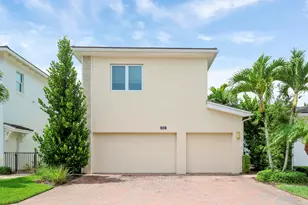 5021 Grandiflora Rd, Palm Beach Gardens, FL 33418 - Photo 41