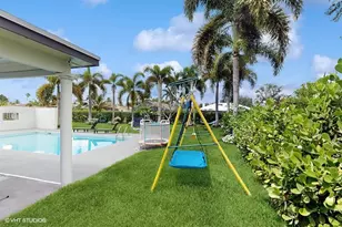 11647 Anhinga Dr, Wellington, FL 33414 - Photo 27