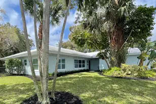 299 NW 10th Ct, Boca Raton, FL 33486 - Photo 3