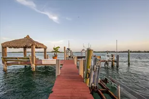 49 W High Point Rd, Sewalls Point, FL 34996 - Photo 83