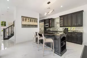 460 Surfside Ln, North Palm Beach, FL 33408 - Photo 9