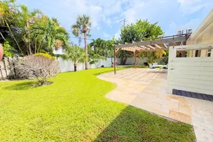 1260 Manor Dr, Riviera Beach, FL 33404 - Photo 11