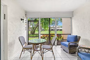 31 Stratford Ln, Boynton Beach, FL 33436 - Photo 5