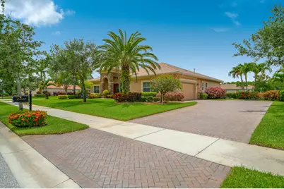 7422 SE Belle Maison Drive, Stuart, FL 34997 - Photo 3