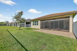 10679 SW Sunray St, Port Saint Lucie, FL 34987 - Photo 39