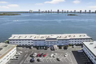 100 Shore Ct, North Palm Beach, FL 33408 - Photo 43