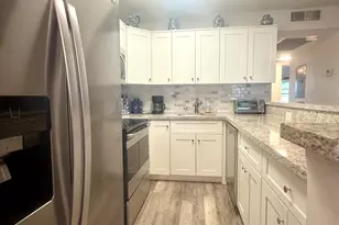 209 Brighton E, Boca Raton, FL 33434 - Photo 7