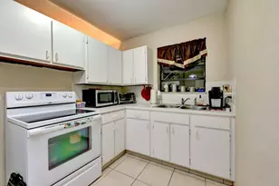 141 SE Serenata Ct, Port Saint Lucie, FL 34983 - Photo 9