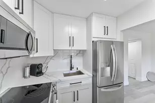 275 Mansfield G, Boca Raton, FL 33434 - Photo 11