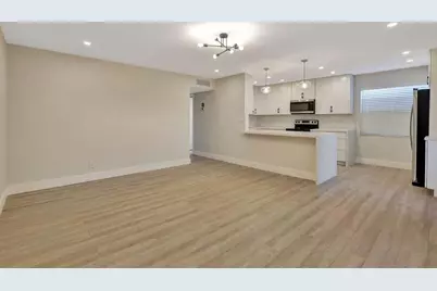 802 Burgundy Q, Delray Beach, FL 33484 - Photo 7