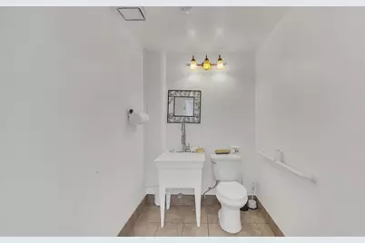 7600 Wiles Road, Coral Springs, FL 33067 - Photo 43