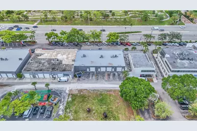 7600 Wiles Road, Coral Springs, FL 33067 - Photo 25