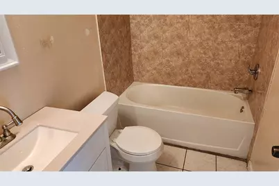 342 NE Surrey Street, Port Saint Lucie, FL 34983 - Photo 11