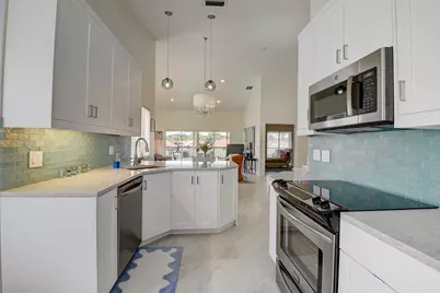 7657 Lexington Club Boulevard #C, Delray Beach, FL 33446 - Photo 13