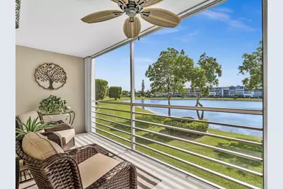 2083 Guildford E, Boca Raton, FL 33434 - Photo 7