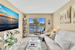 2083 Guildford E, Boca Raton, FL 33434 - Photo 5