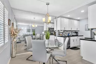 2083 Guildford E, Boca Raton, FL 33434 - Photo 21