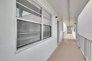 187 Normandy D, Delray Beach, FL 33484 - Photo 5