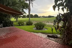 5657 Lakeview Mews Dr, Boynton Beach, FL 33437 - Photo 13
