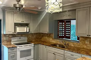 5657 Lakeview Mews Dr, Boynton Beach, FL 33437 - Photo 9