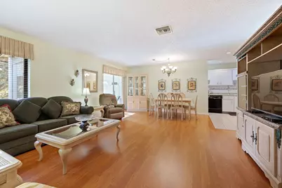 5817 La Pinata Boulevard #D-2, Greenacres, FL 33463 - Photo 5